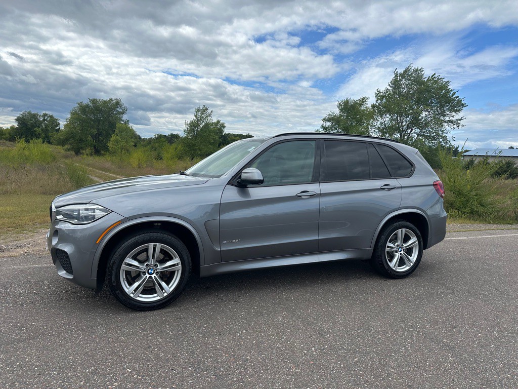 2016 BMW X5 Image 2