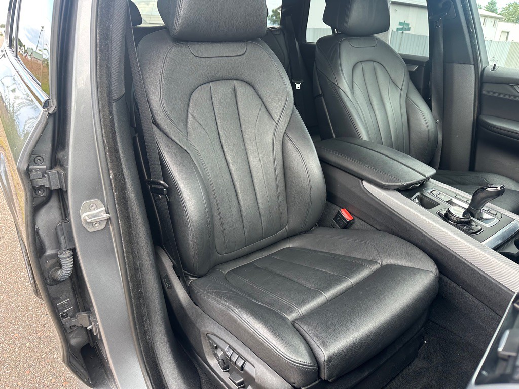2016 BMW X5 Image 9