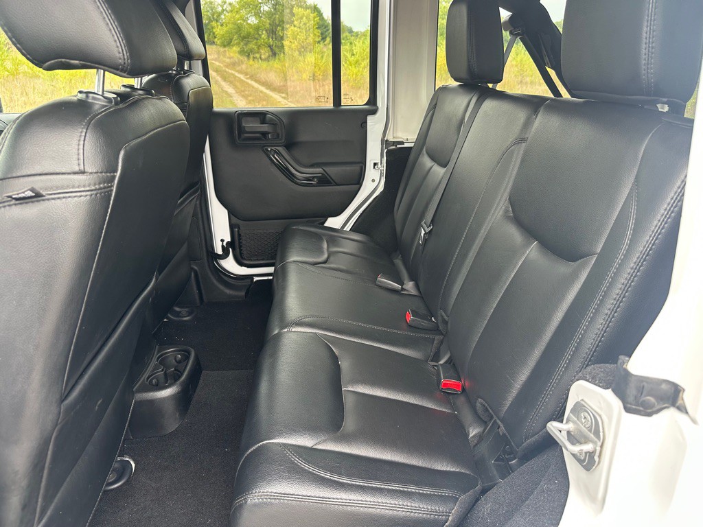 2014 Jeep Wrangler Unlimited Image 8