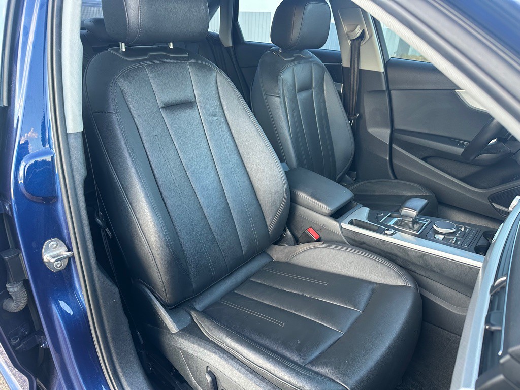 2017 Audi A4 Image 8