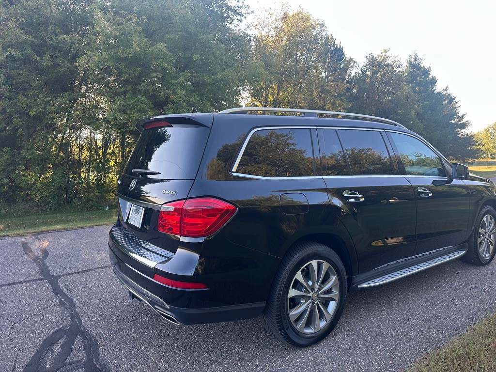 2015 Mercedes-Benz GL-Class Image 4