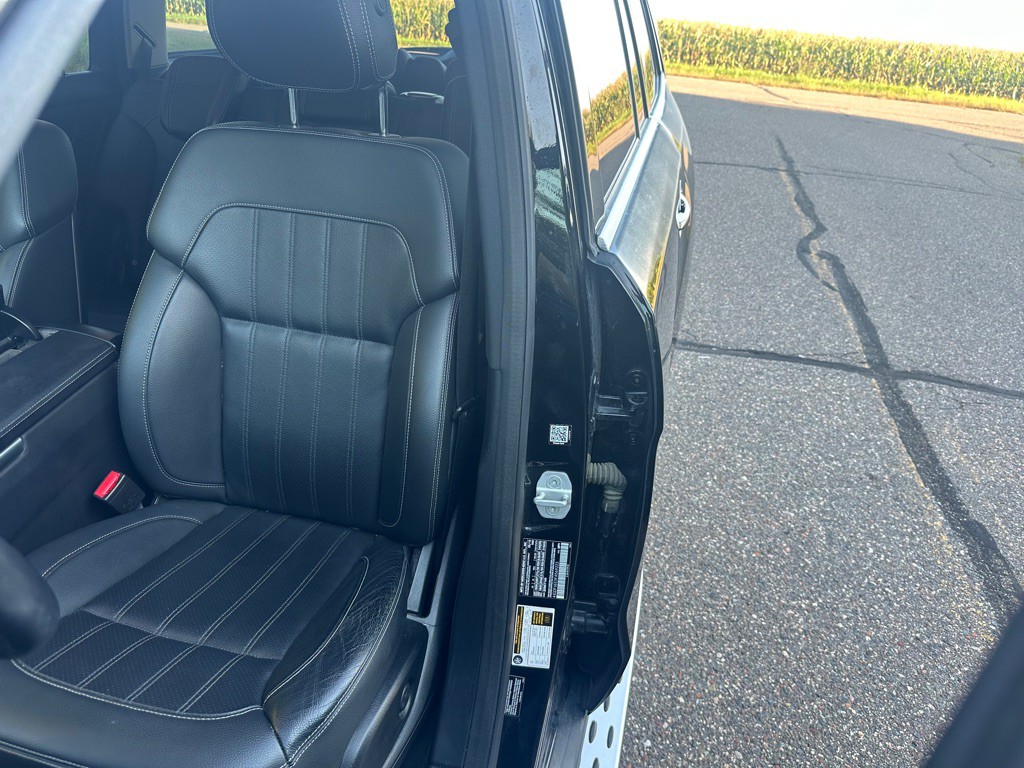 2015 Mercedes-Benz GL-Class Image 7