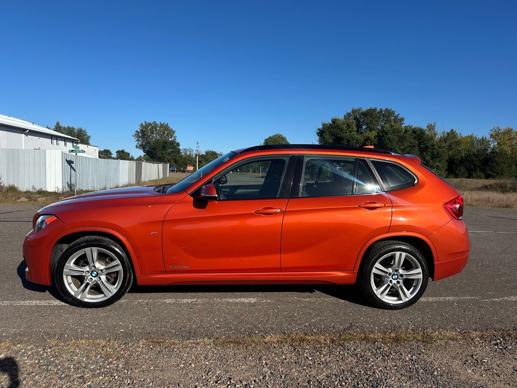 2014 BMW X1 Image 2