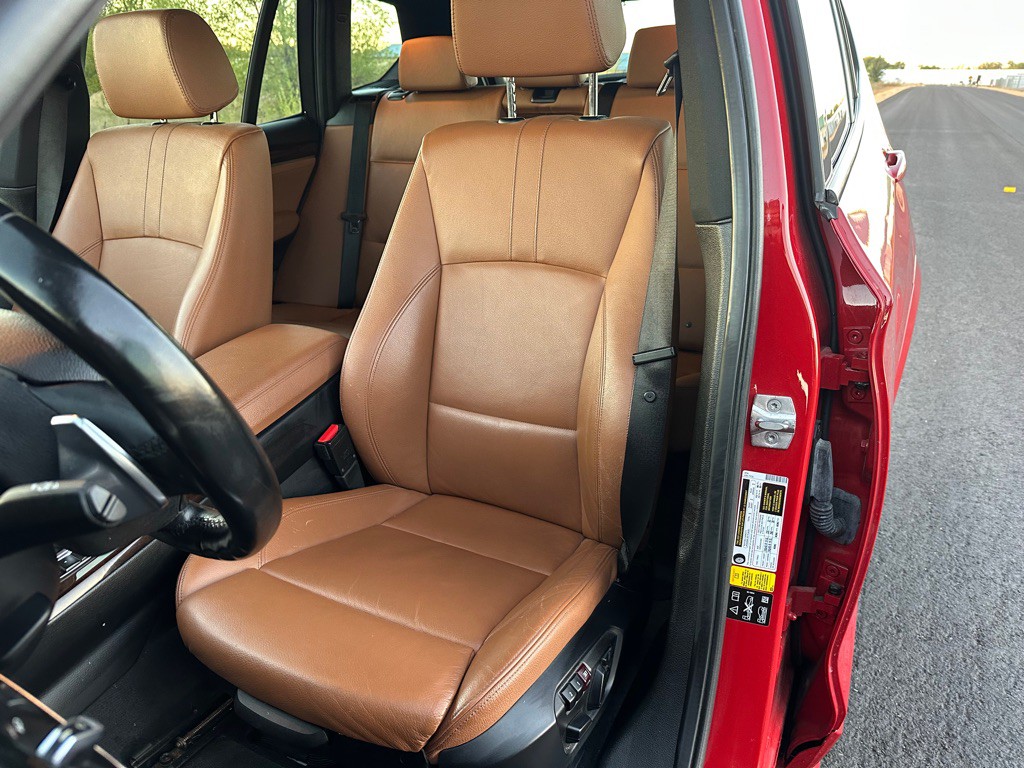 2016 BMW X3 Image 8