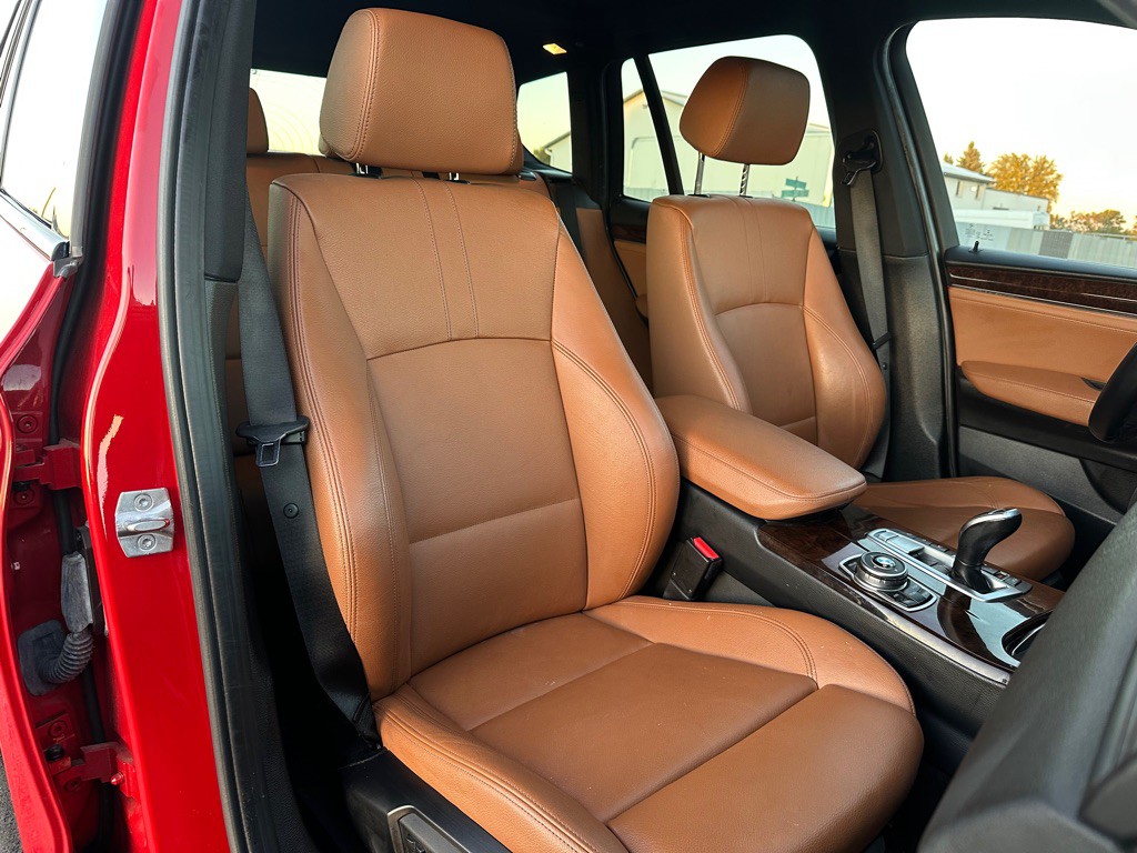 2016 BMW X3 Image 10