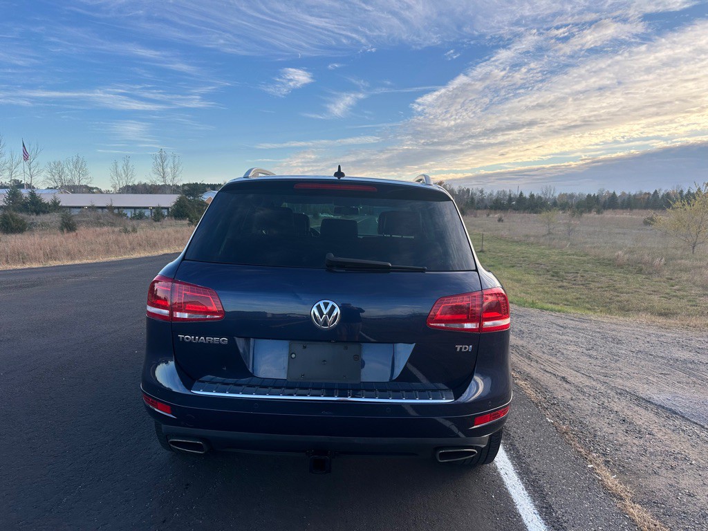 2014 Volkswagen Touareg Image 4