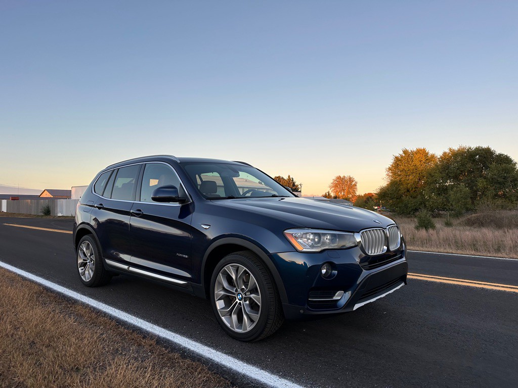 2017 BMW X3 Image 7