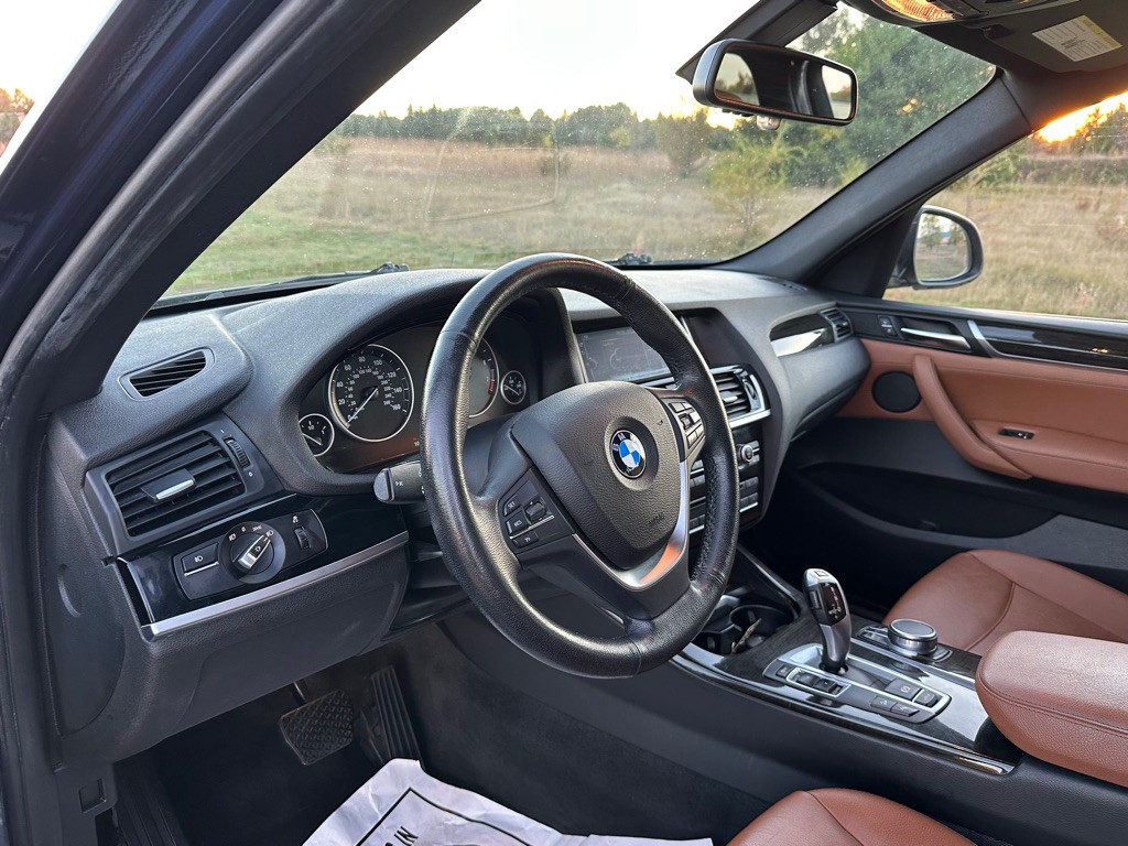 2017 BMW X3 Image 13