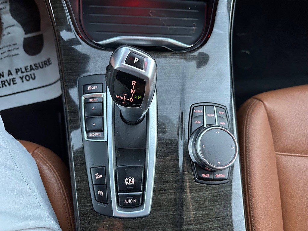 2017 BMW X3 Image 16