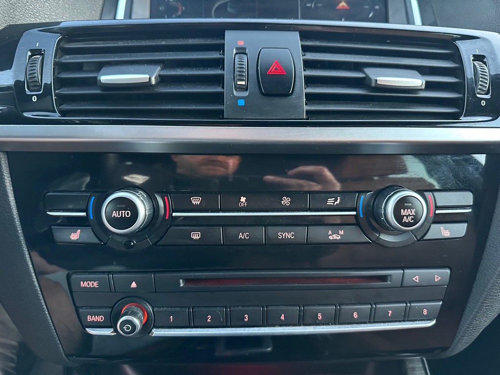 2017 BMW X3 Image 17