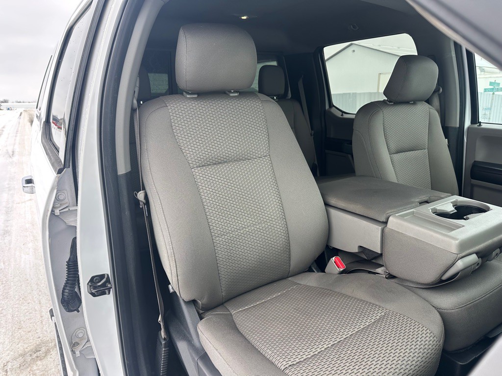 2015 Ford F-150 Image 9