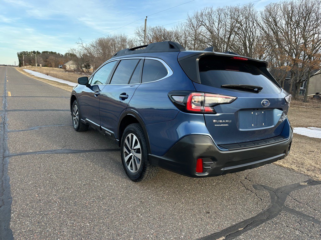 2020 Subaru Outback Image 3