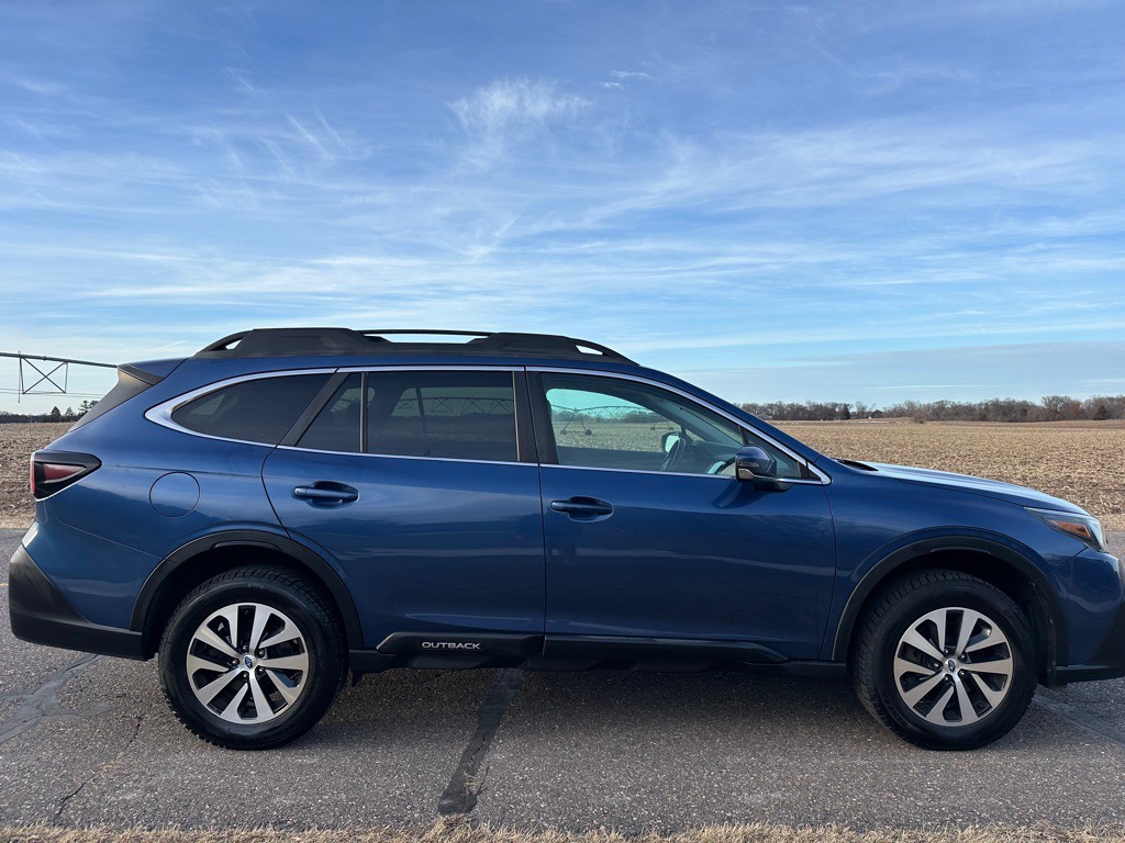 2020 Subaru Outback Image 5