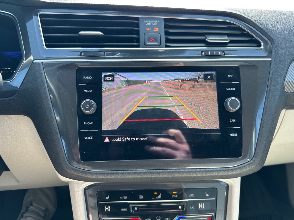 2022 Volkswagen Tiguan Image 17