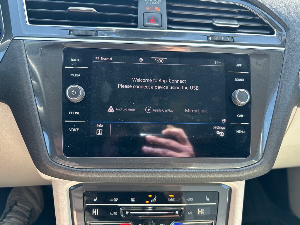 2022 Volkswagen Tiguan Image 18