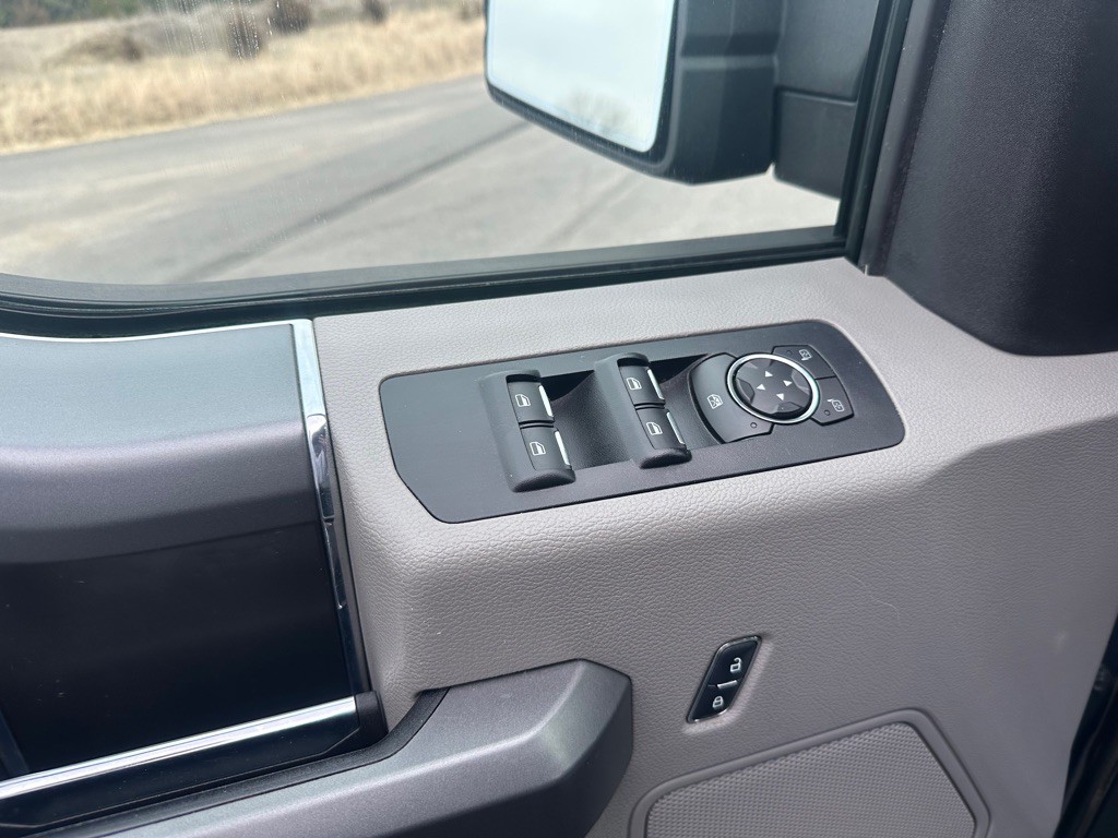 2015 Ford F-150 Image 12