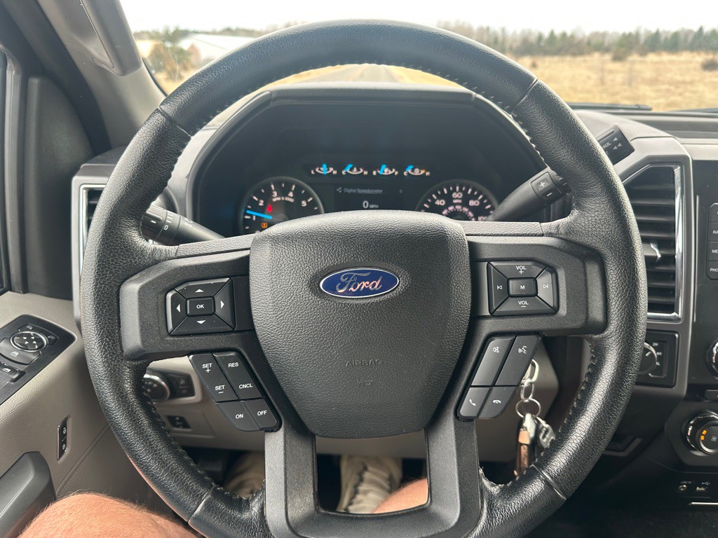 2015 Ford F-150 Image 13