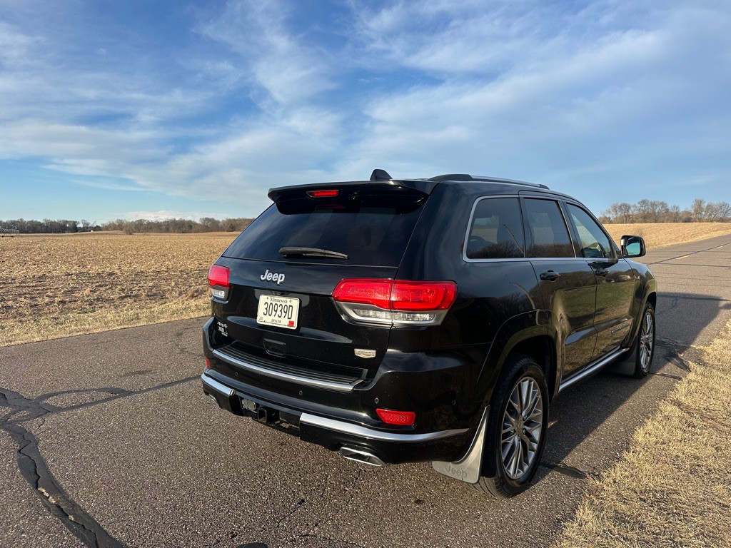 2018 Jeep Grand Cherokee Image 4