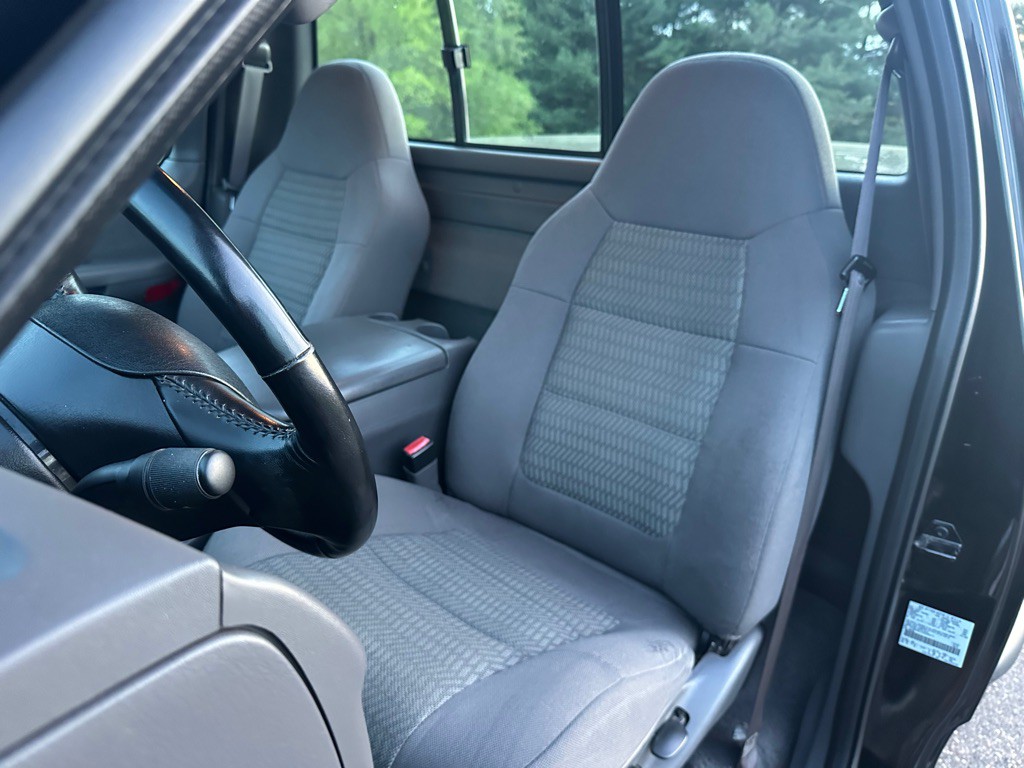 2003 Ford F-150 Image 7