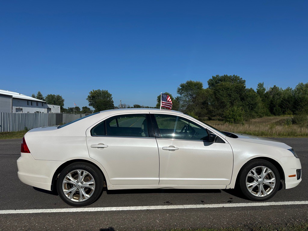 2012 Ford Fusion Image 5