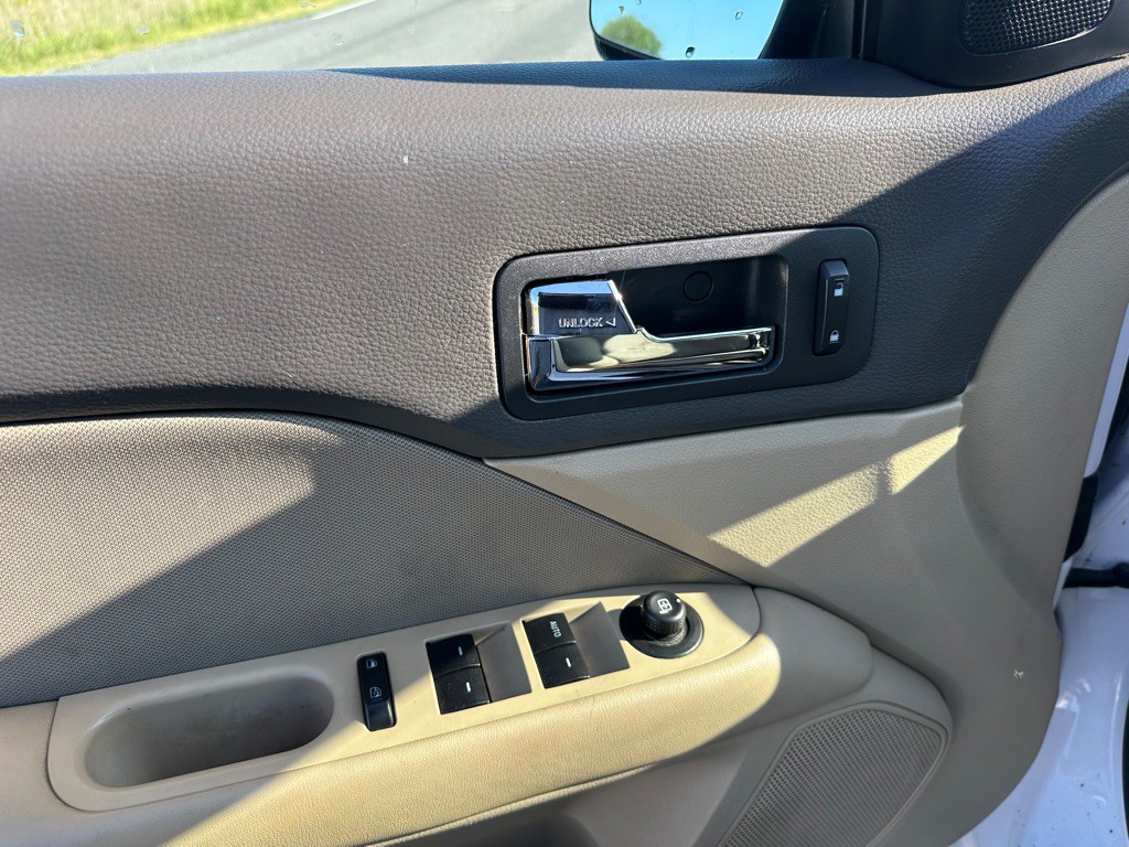 2012 Ford Fusion Image 10
