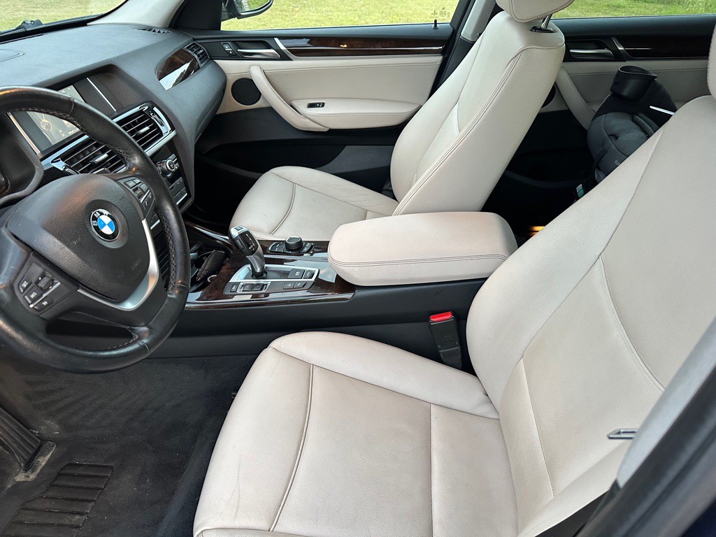 2015 BMW X3 Image 9