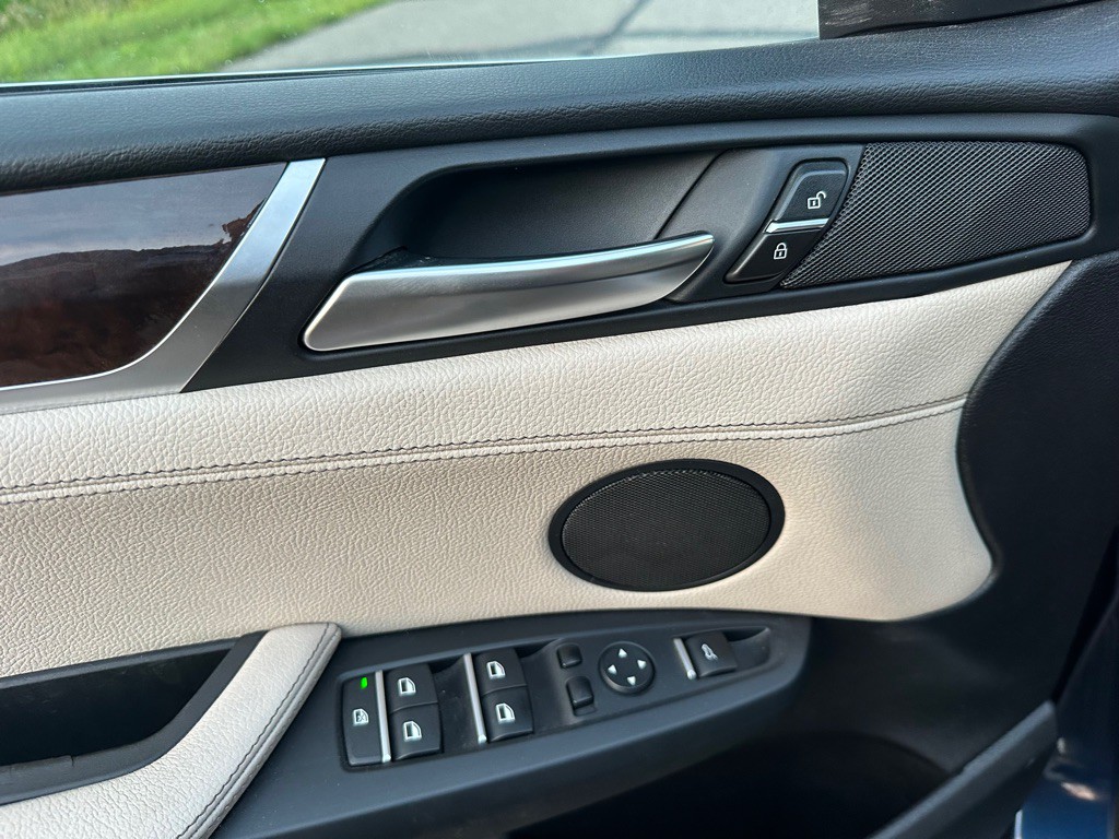 2015 BMW X3 Image 12