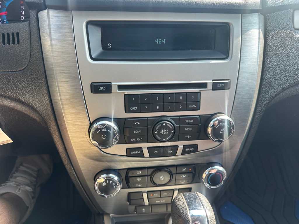 2010 Ford Fusion Image 15
