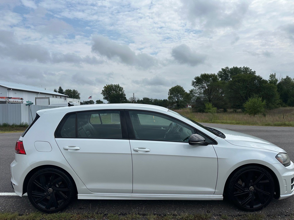 2016 Volkswagen Golf Image 6