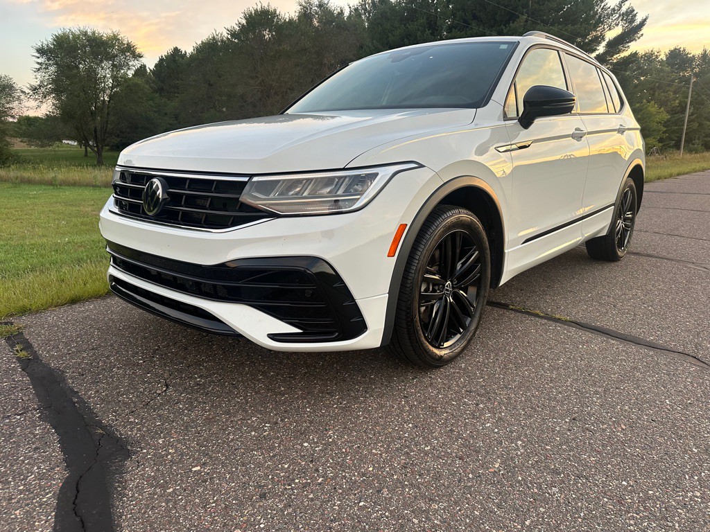 2022 Volkswagen Tiguan Image 1