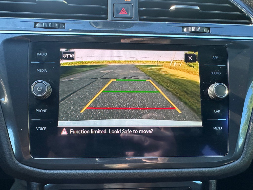 2022 Volkswagen Tiguan Image 15