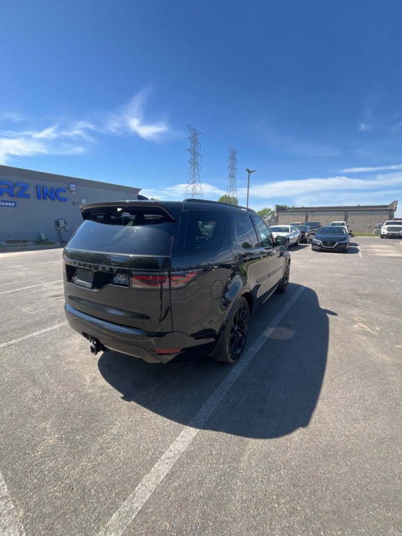 2022 Land Rover Discovery Image 5