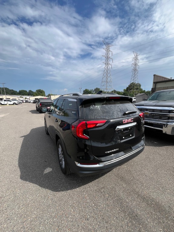 2023 GMC Terrain Image 3