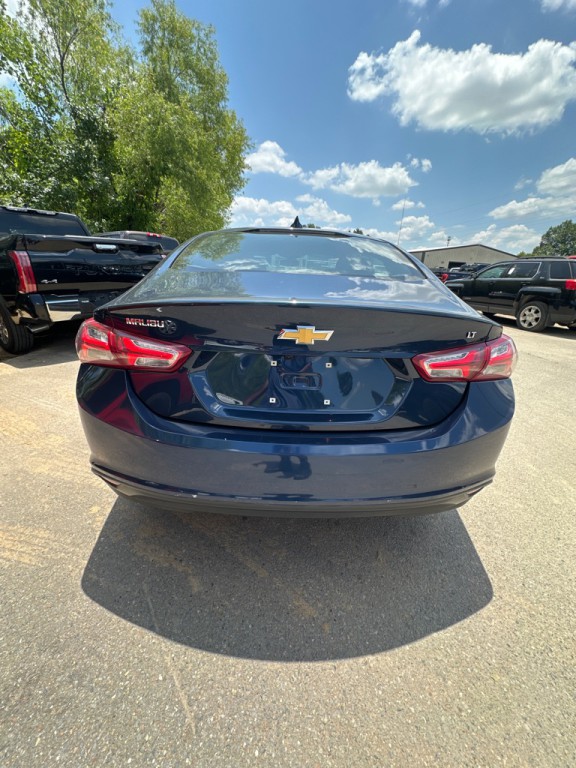 2022 Chevrolet Malibu Image 5