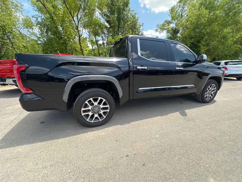 2023 Toyota Tundra Image 4