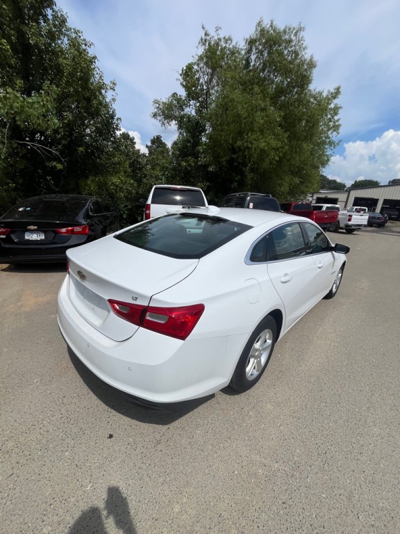 2023 Chevrolet Malibu Image 5