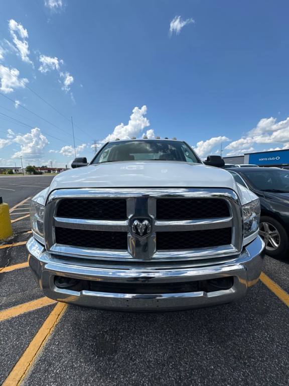 2018 RAM 2500 Image 2