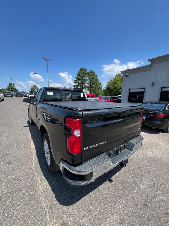 2019 Chevrolet Silverado 1500 Image 3