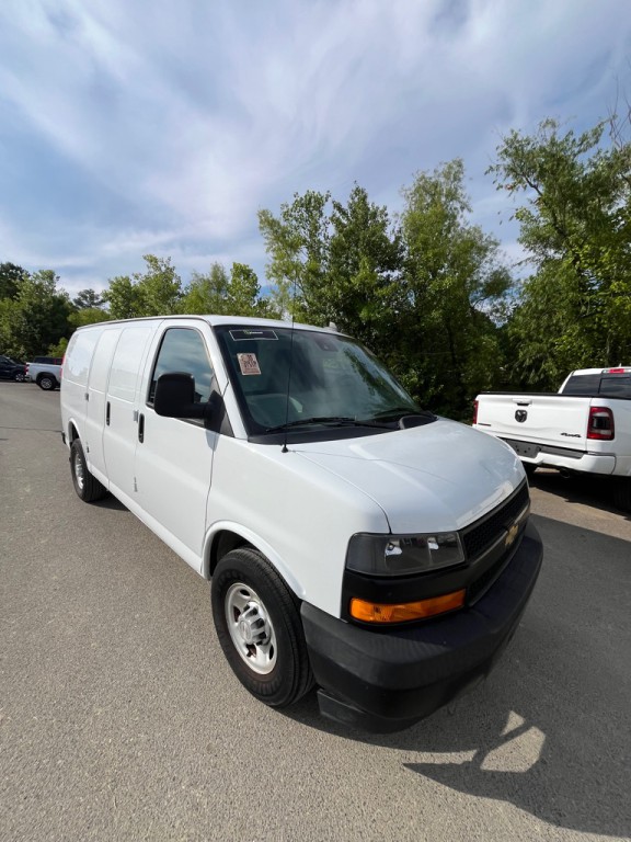 2019 Chevrolet Express Image 6