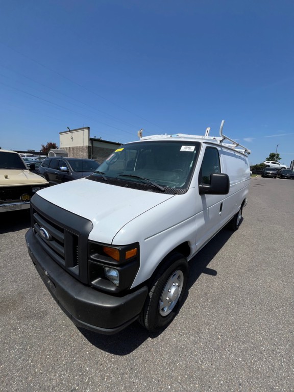2014 Ford Econoline Image 3