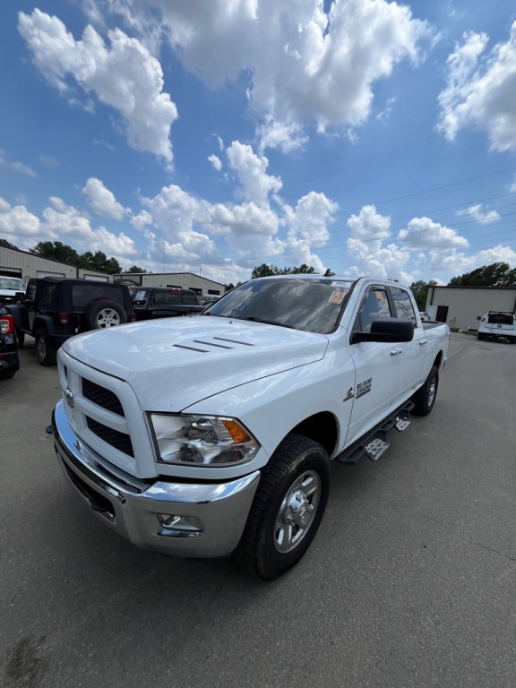 2018 RAM 2500 Image 2