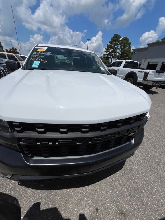 2019 Chevrolet Silverado 1500 Image 3