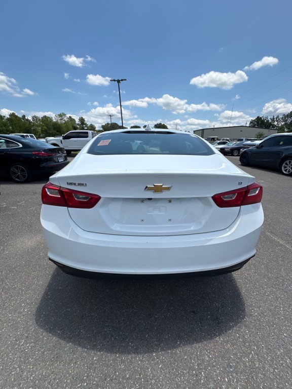 2023 Chevrolet Malibu Image 5