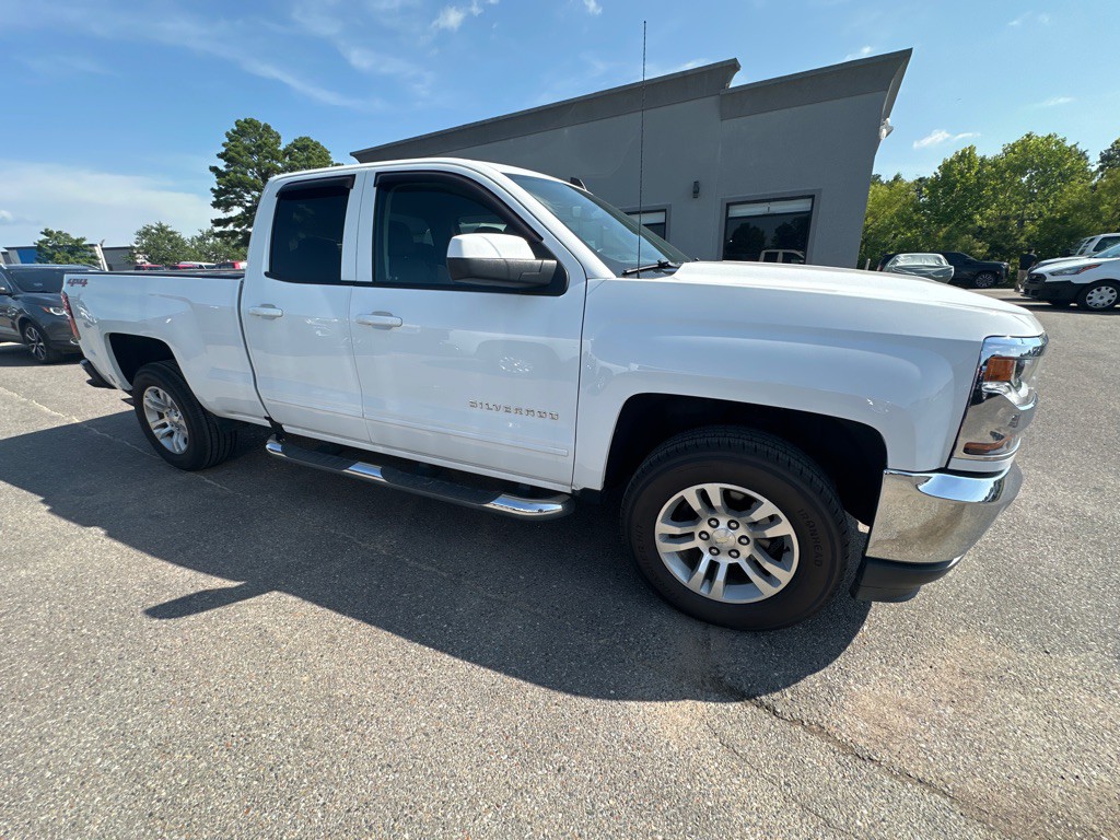 2019 Chevrolet Silverado 1500 Image 3