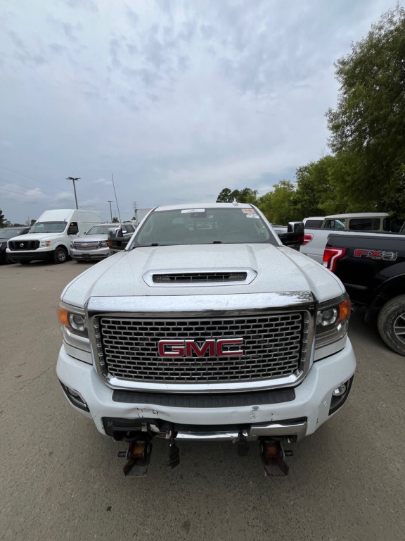 2017 GMC Sierra Image 11