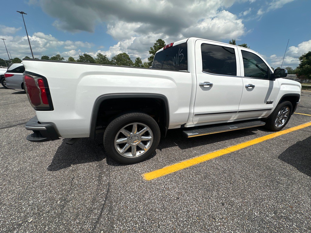 2017 GMC Sierra Image 4