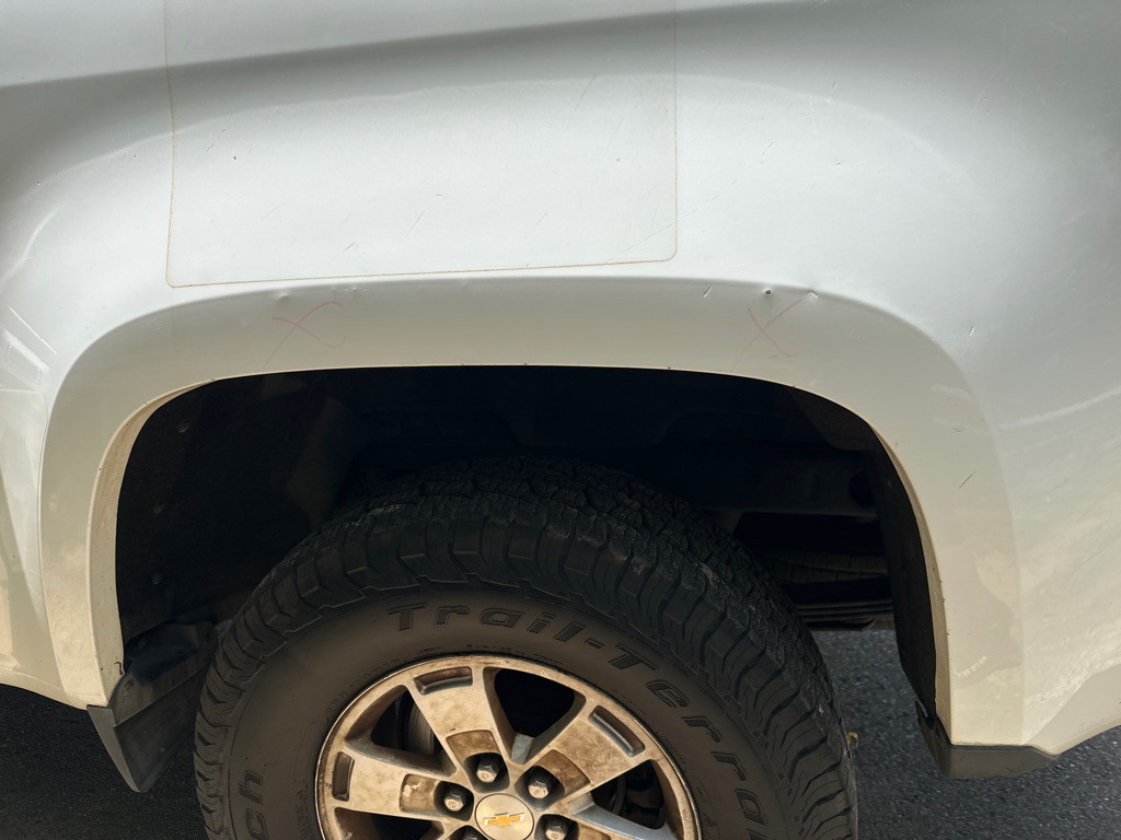 2017 Chevrolet Colorado Image 11