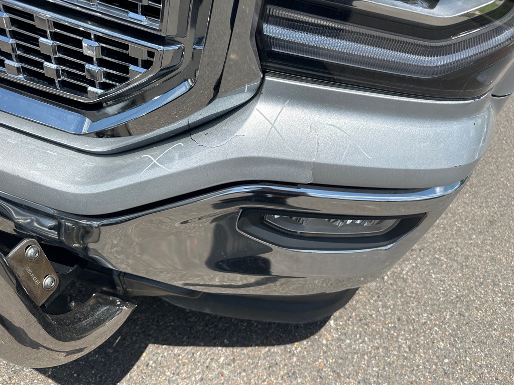 2018 GMC Sierra Image 8