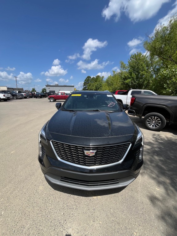 2023 Cadillac XT4 Image 1