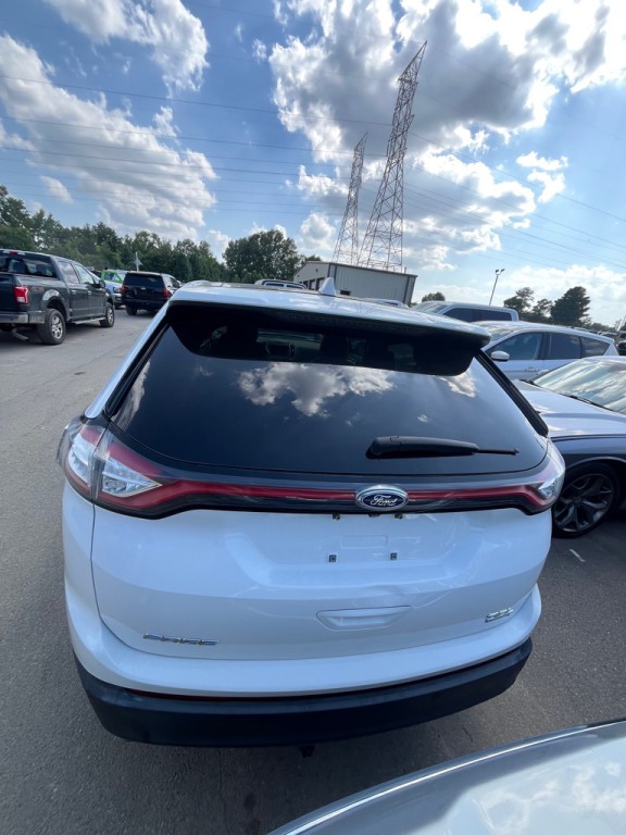 2018 Ford Edge Image 4